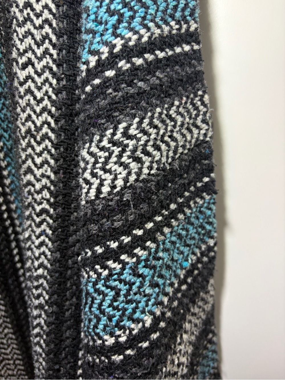 VINTAGE BAJA JOE Striped Hoodie Sweater - Teal, Black & White - Picture 4 of 4